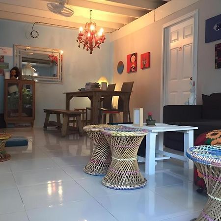 Hua Hin Lub Sabai Hostel Bagian luar foto